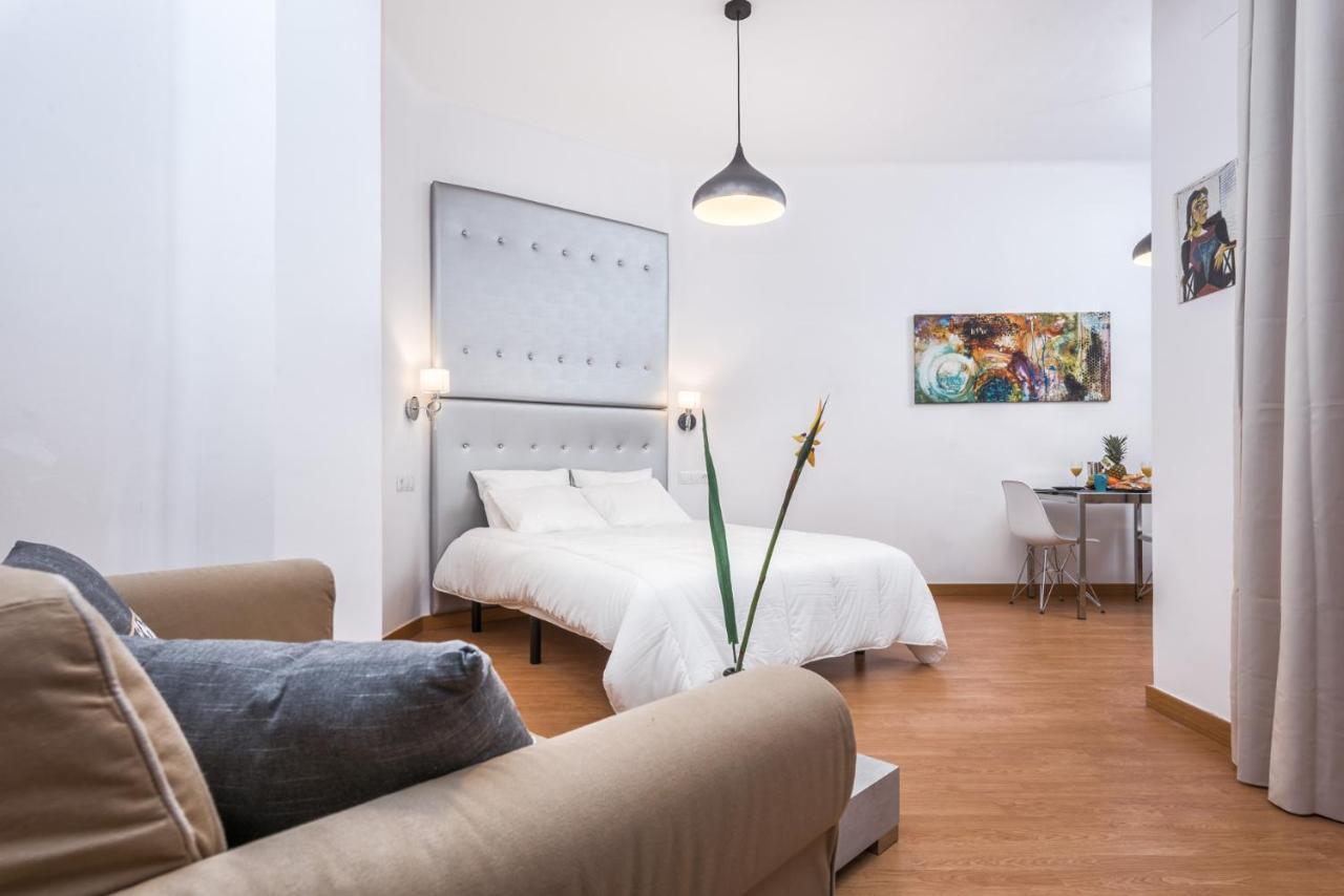 Apartamentos Bolsa Larios Málaga Exterior foto